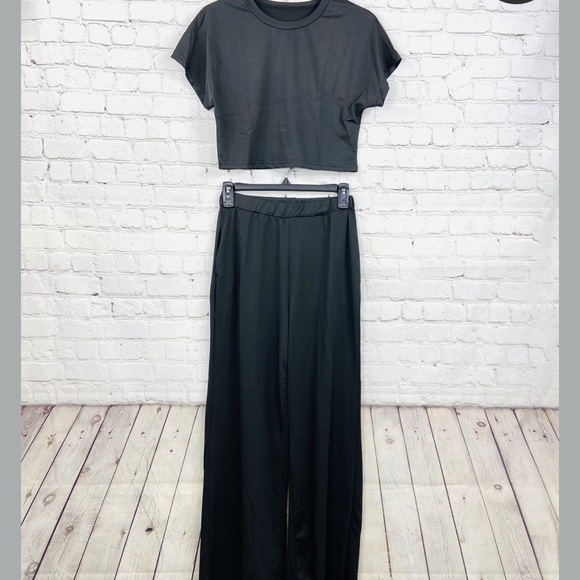 Short Sleeve Crop/ Wide Leg 2 Piece Set S-XL Black - Picture 5 of 6
